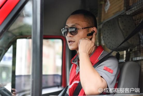 618遇到世界杯 京东成都一配送车队 每天至少