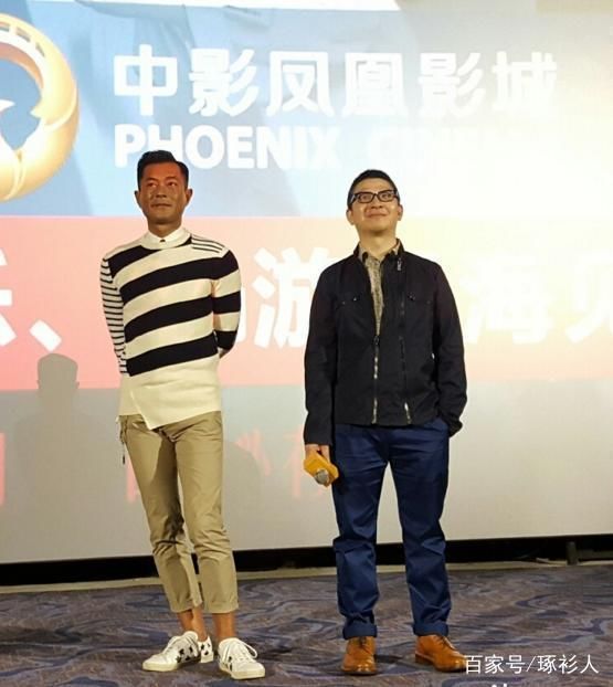 奚梦瑶赶飞机一身行头45万，可是作为巨星的他一件T恤居然穿三年