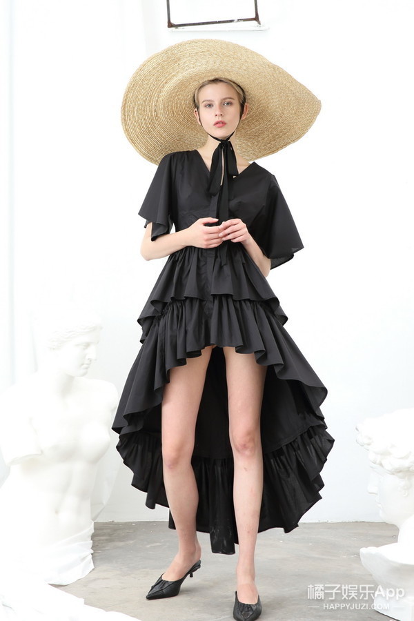 夏天来啦！快穿上这条魔法裙，变身小仙女