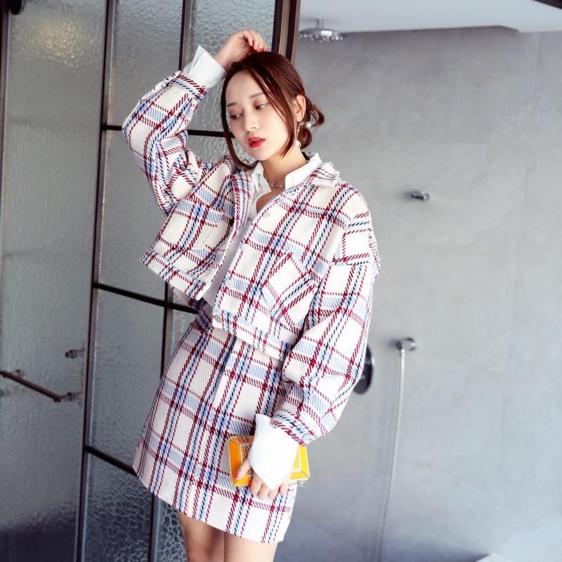 腰粗屁股大的女人，少穿毛衣!试试这些中长秋衫，轻松遮肉超显瘦