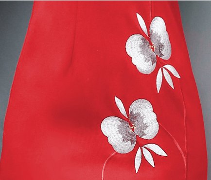 如此高端的旗袍真的美到人心醉，像图下貌美肤白的最适合了