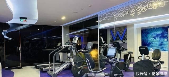 那一刻:在600多平的别墅房睡一晚是啥感觉?推开门那一刻就知道没白来