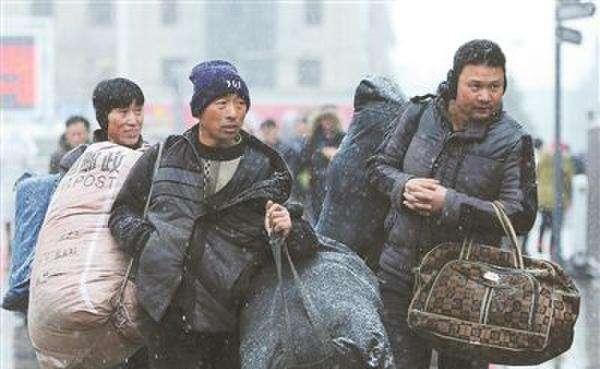 农民工父亲的辛酸：58岁还要外出打工，啥时候才能真正“退休”？