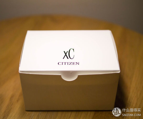 日本之行购入CITIZEN 西铁城 女款光动能电波表 开箱