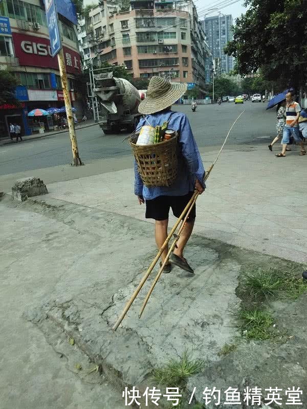  【可不】可不可行？我发明了一种台钓和传统钓相结合的钓法，附图说明