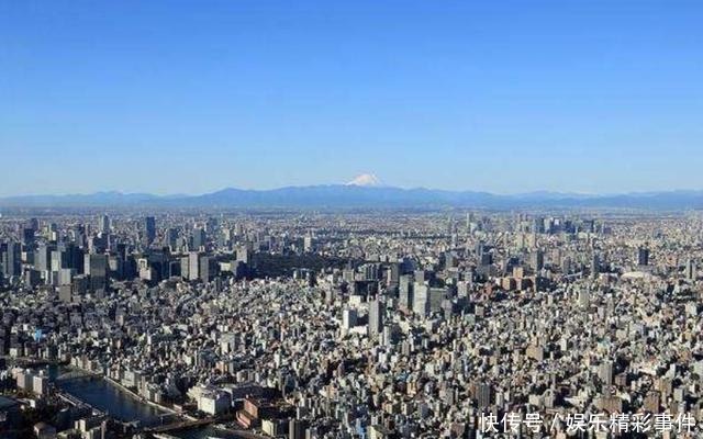  [北京]亚洲一座摊大饼式的城市，城区面积超过北京上海，你知道是哪吗