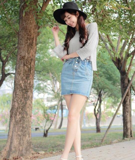 包臀裙穿出小清新之风, 图2图3的印花别有韵味!