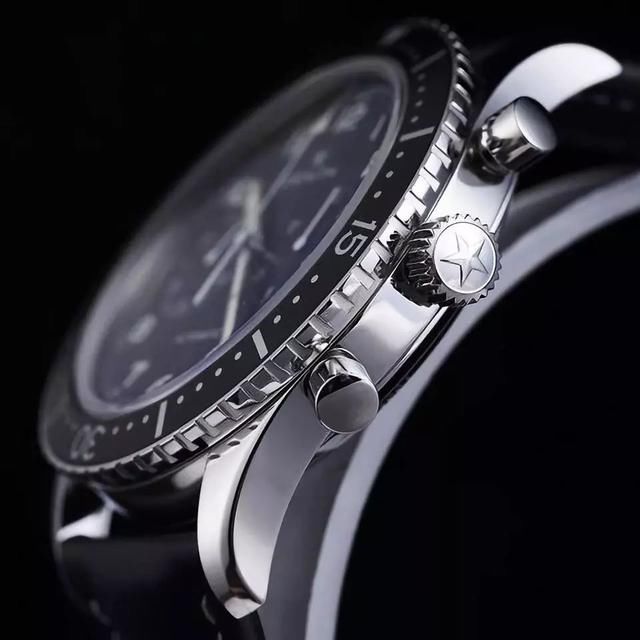 90后暖男买了这些表，朋友同事纷纷投来羡慕的目光