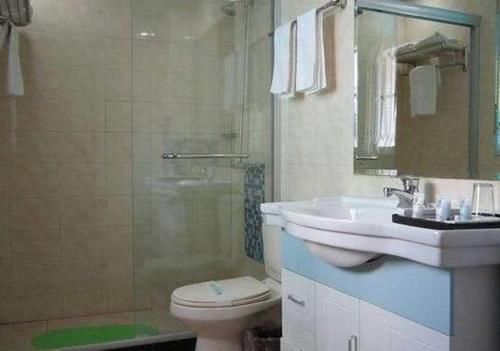 酒店里有三种东西尽量别用，保洁都嫌脏