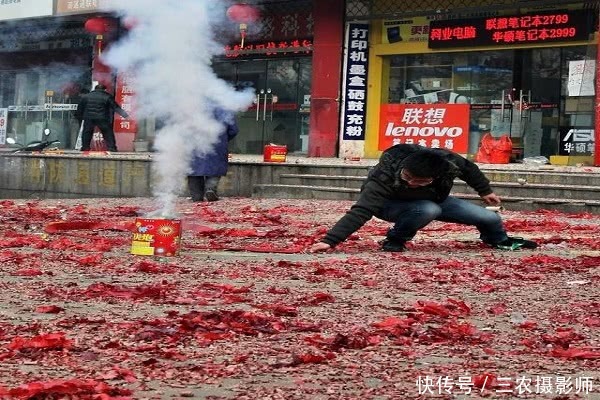 今年春节,全面禁放烟花爆竹,农村人有什么看法