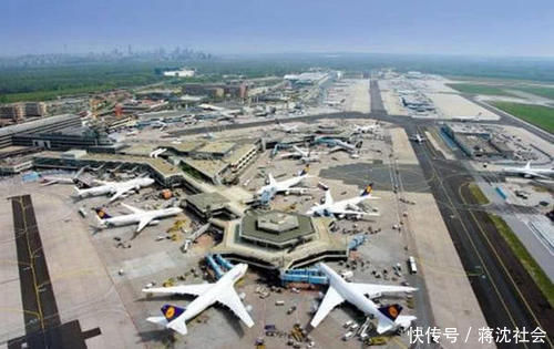  【起飞】世界最牛钉子户：赔偿款已涨到10亿，飞机为他们不敢晚