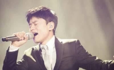 被揭穿谎言的明星，张杰太没常识，唯独他因一条微博遭众网友打脸