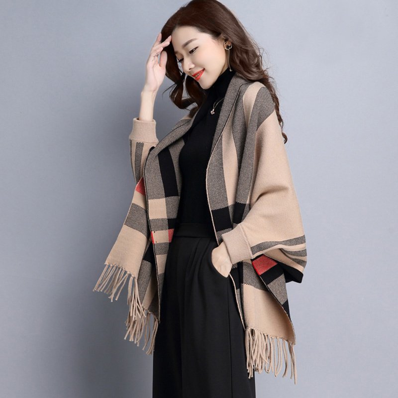 别再穿紧身裤了，太土!有一种糖果色开衫，上身爸妈都说清新减龄