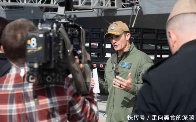 美军：美军高官：航母任务最优先！克洛泽舰长很愚蠢，舰员没义务爱戴他