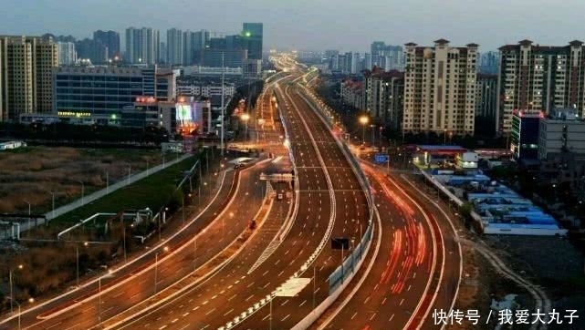  #北京#中国最富裕的七个城市，北京排第二，广州和成都落选，长