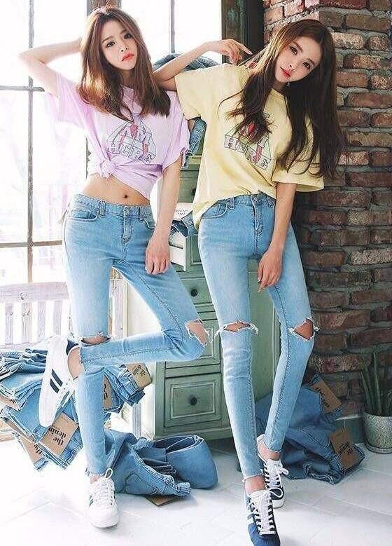 窈窕身姿的气质美女,搭配紧身牛仔裤,这身材给满分!