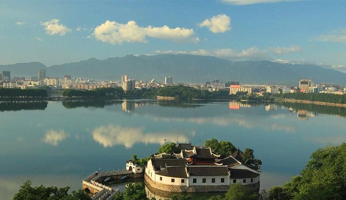 拥有11个5A景区的省份，消费不高，月薪三千就能去