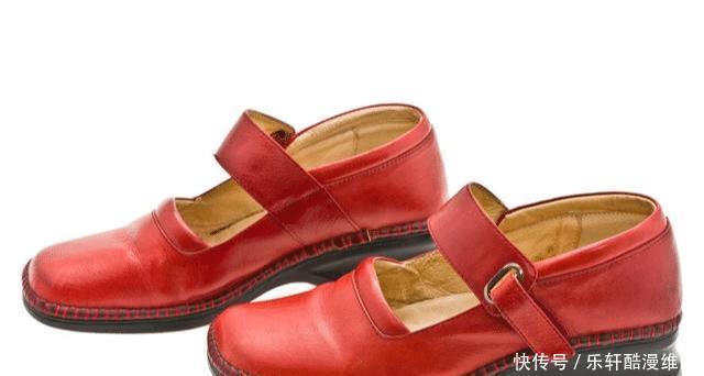 「双鞋」心理测试你第一眼喜欢哪双鞋,测出你有哪种好运正向你奔来