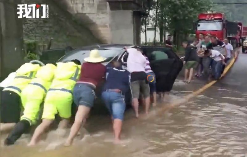 辟谣！四川暴雨与石犀移位无关，鳄鱼均在救护站内！这10个谣言不