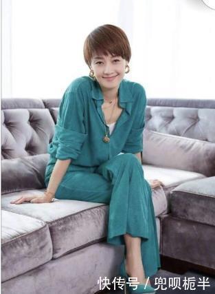  [奔四]女人奔三奔四不要紧，看你会不会搭配，女星气质穿搭学起来！