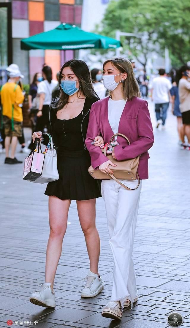  你也能够：街拍：我们在时尚领域所学到的东西是需要灵活的运用的