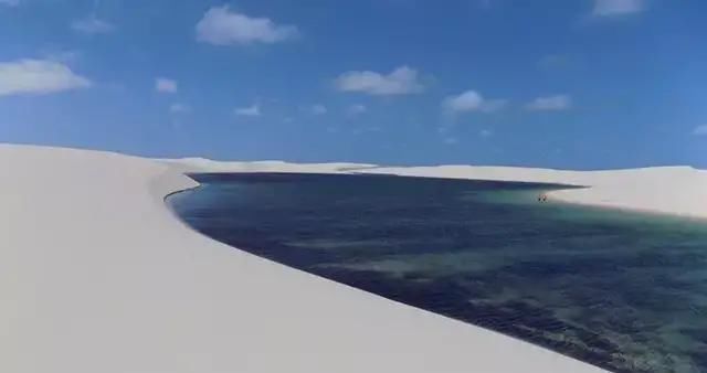 世界上最失败的沙漠,水比沙子多,不仅能捕鱼捉虾还能潜水游泳