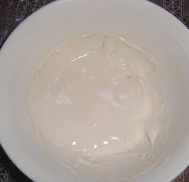 牙膏配上它，睡前擦脸，比激光祛斑更佳，一月脸上斑点全不见