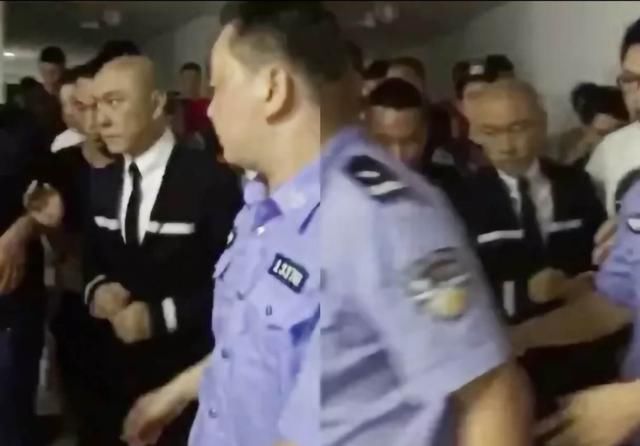 张卫健可爱回应吸毒被捕，造谣者主动认错，网友：“别再瞎说话”