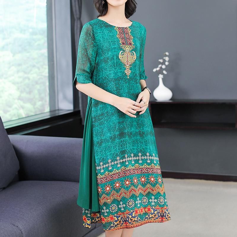 公司晚会，老公给我挑的这“旗袍”性感迷人，一不小心成了焦点