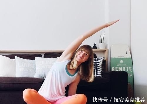 『好看』如何让穿短裙的你更加好看,练习瑜伽获得好身材,成就女神梦想