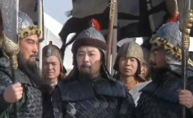  『关羽』刘备驾前十大忠臣能臣纯臣：关羽张飞是忠臣，诸葛亮赵云是什么？