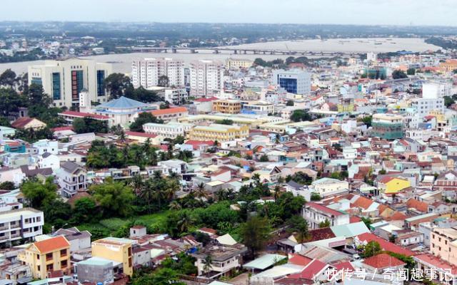  县市■越南的省相当于中国的地级市：但所辖县市平等发展、没有