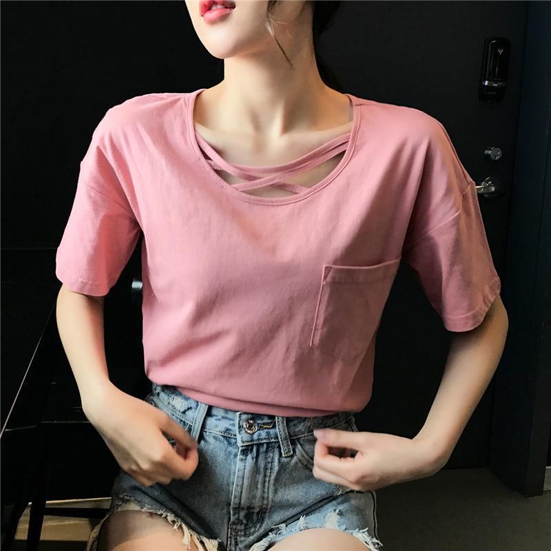 女人一定要有女人味，出门换上这些搭配，美丽时尚又迷人