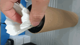 两款低价羽毛球的详细对比!