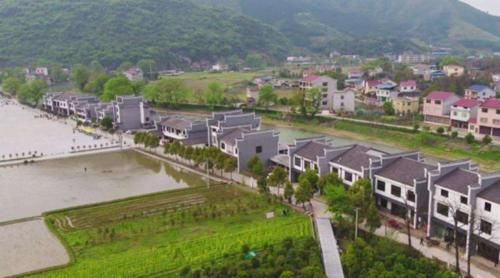  【医保】在农村，这三类农民哪怕不交医保，也能享受医保待遇！