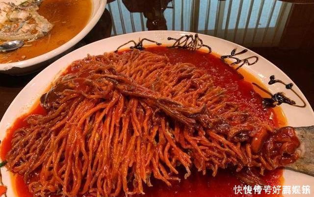 『生鱼片』日本大厨的生鱼片,米其林大厨片面包,中国厨师:小意思