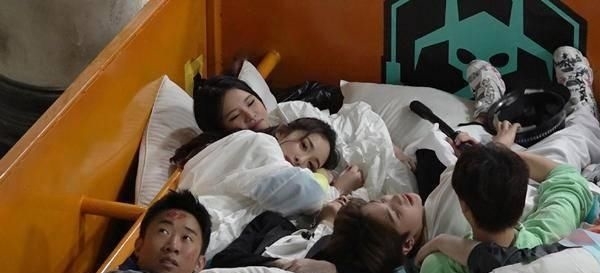 【密室】网爆《密室大逃脱》第2季阵容,杨幂邓伦回归,王一博或将加入?