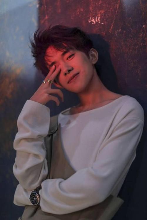 易烊千玺并未拍吻戏！官微：请相信千玺，这下粉丝放心了