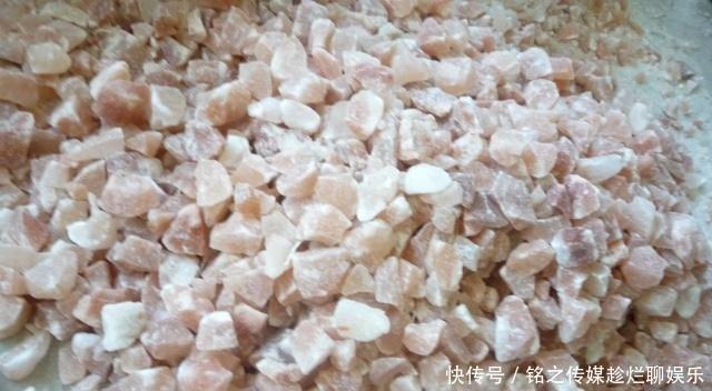 在中国烂大街的东西,去到了日本就变成3万一斤,国人疯狂抢购