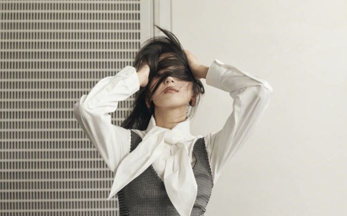 雎晓雯写真照曝光!娃娃脸配大长腿，网友:这不是我初恋嘛!