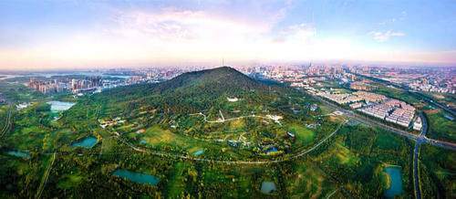 安徽人气很高的一处公园,是国家级森林公园,是合肥城区内最高点