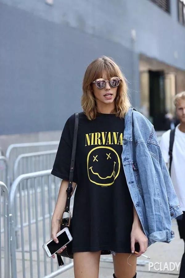 说起休闲，是时候祭出我时髦的“T恤裙”!