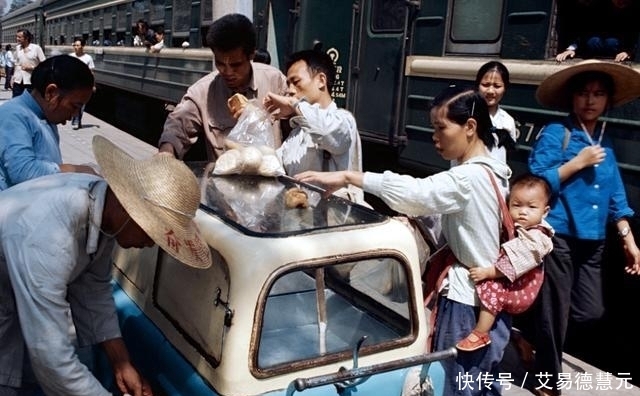  #真实#70年代中国真实老照片想不到40年前的人们是这样子生活