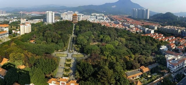  gdp|广东有个地级市 人口才211万 GDP竟然超8多千亿