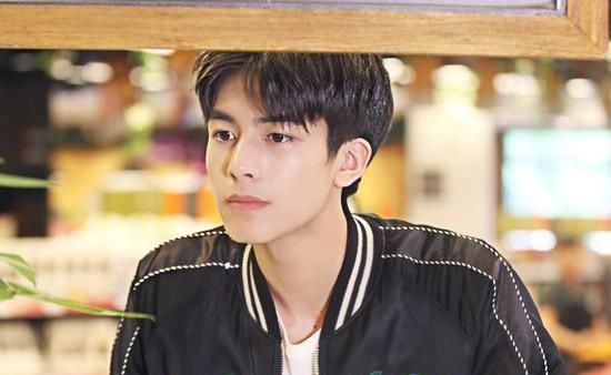 [顾世]宋威龙两部高颜值的剧：容止和顾世一，你更喜欢哪个？