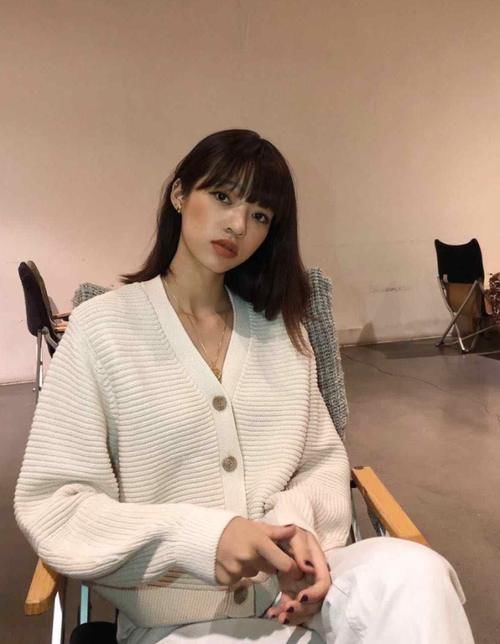  『奶奶衫』什么年龄就穿什么衣服，这18套请一定收好