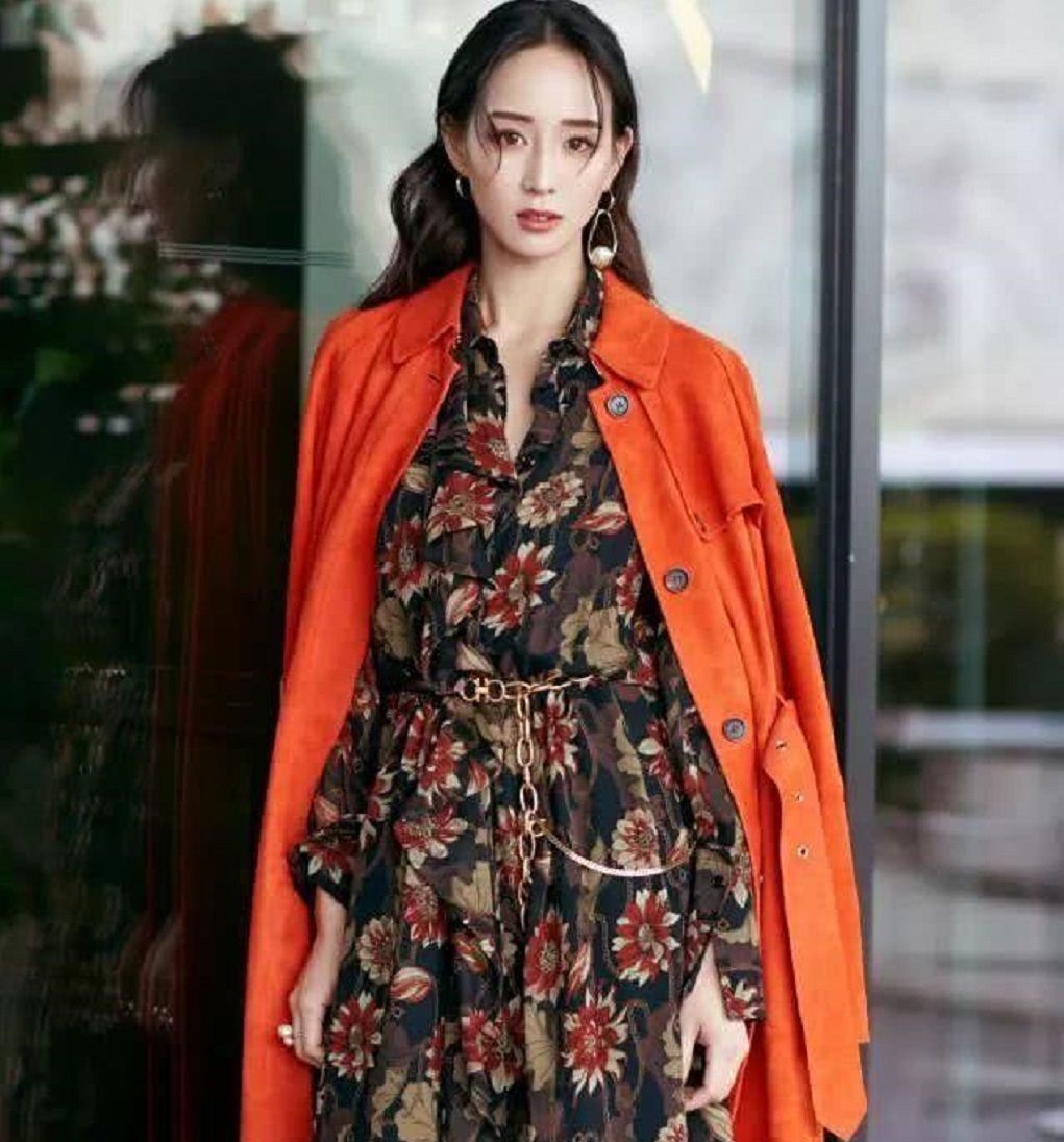  #选择一#看一眼就会爱上的穿搭,简约又时尚,超适合春天穿着哦!