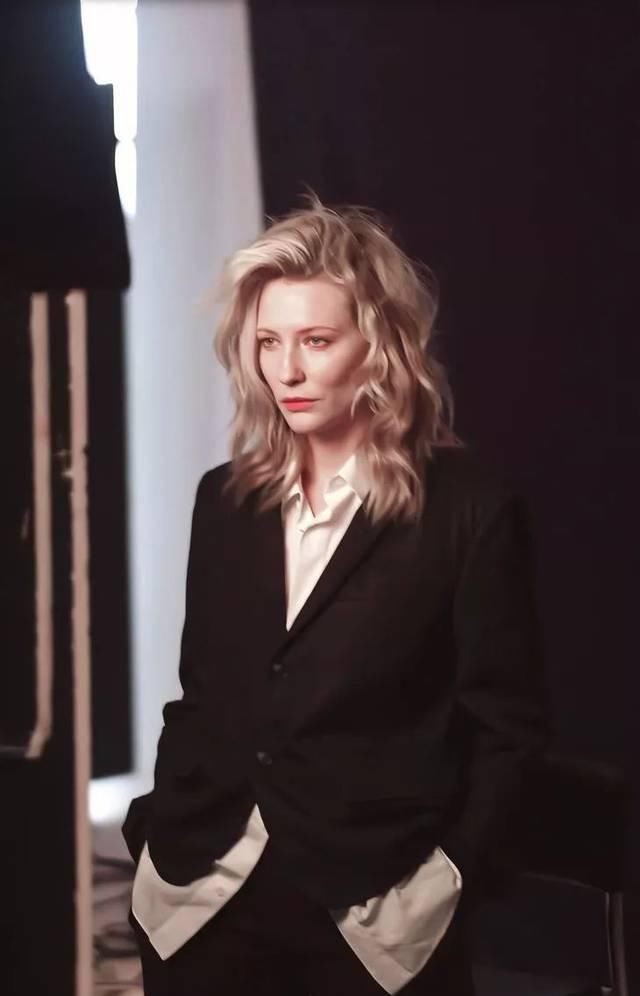  【出不一样】优雅，西装的高级穿法！