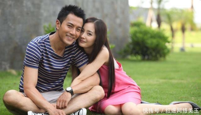 杨幂爸爸微博感叹时光稍纵即逝,晒特殊的礼物