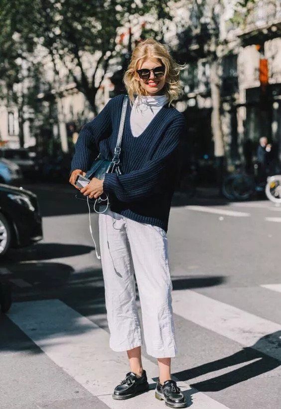 没什么造型是一条牛仔裤hold不住的